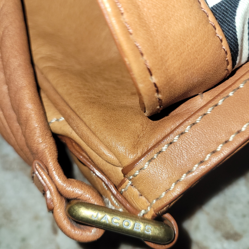 Marc Jacobs Tan Leather Bag - Picture 5 of 13